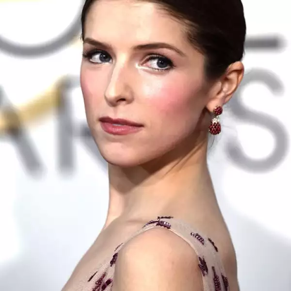 Anna Kendrick.