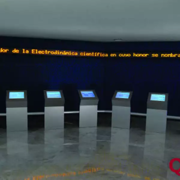 Sistema de multimedia del Museo Arocena