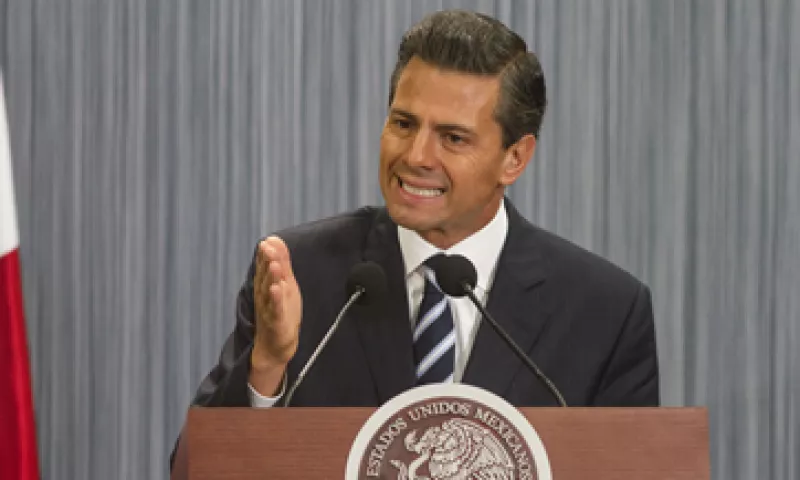 Las preguntas de Cuarón enriquecen el debate, afirmó Peña Nieto. (Foto: Cuartoscuro)
