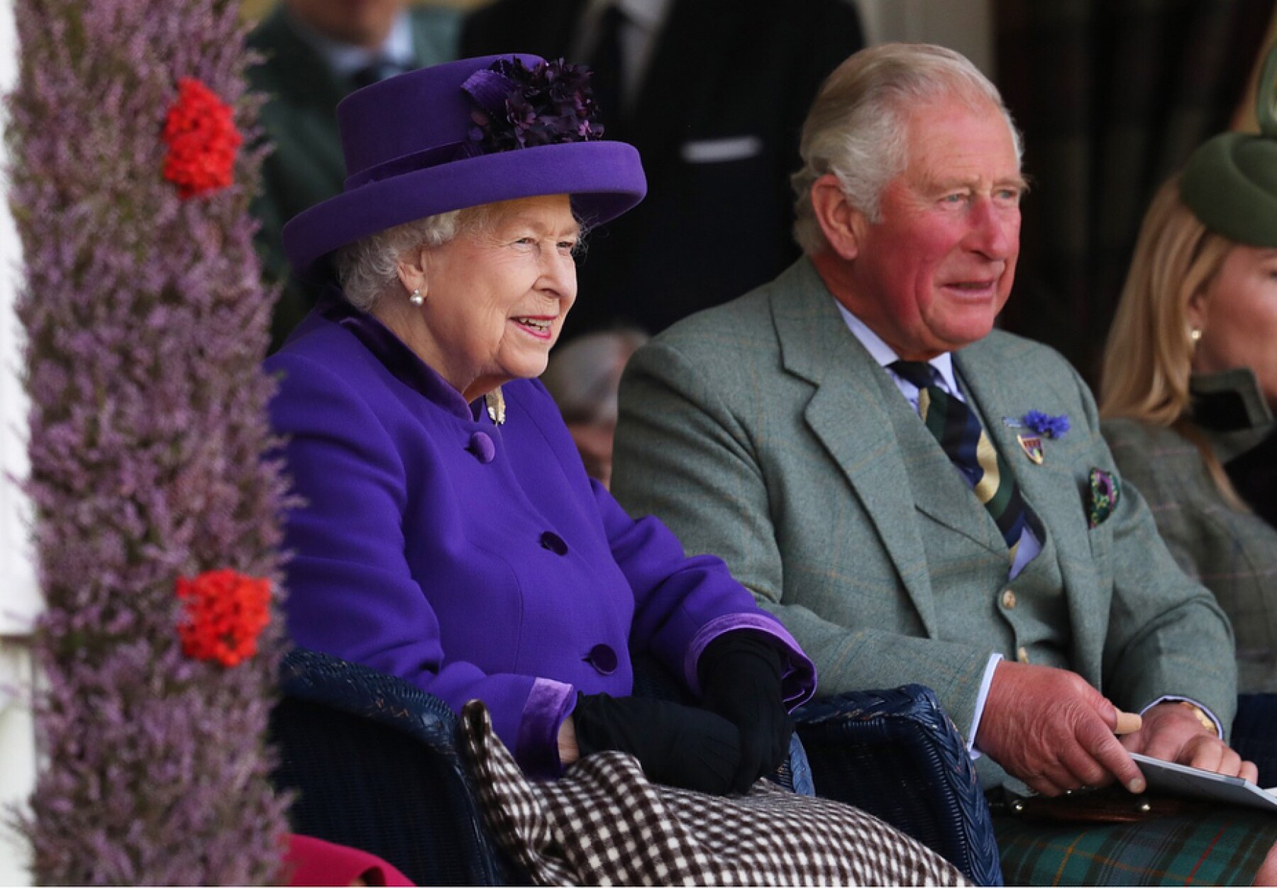 El Fin De La Monarquia La Reina Isabel Podria Retirarse Del Trono En 18 Meses
