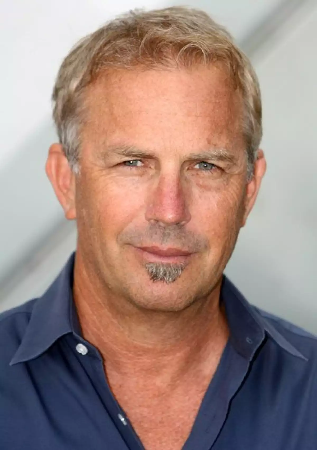 Kevin Costner, uno de los galanes de las películas de los años 90, tiene 55 años.
