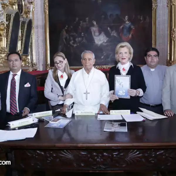 Mario Figueroa,Julio Hernández,Cecilia Valderrama,Alejo Zavala,Viviana Corcuera,José Alberto Alarcón y Víctor Uribe