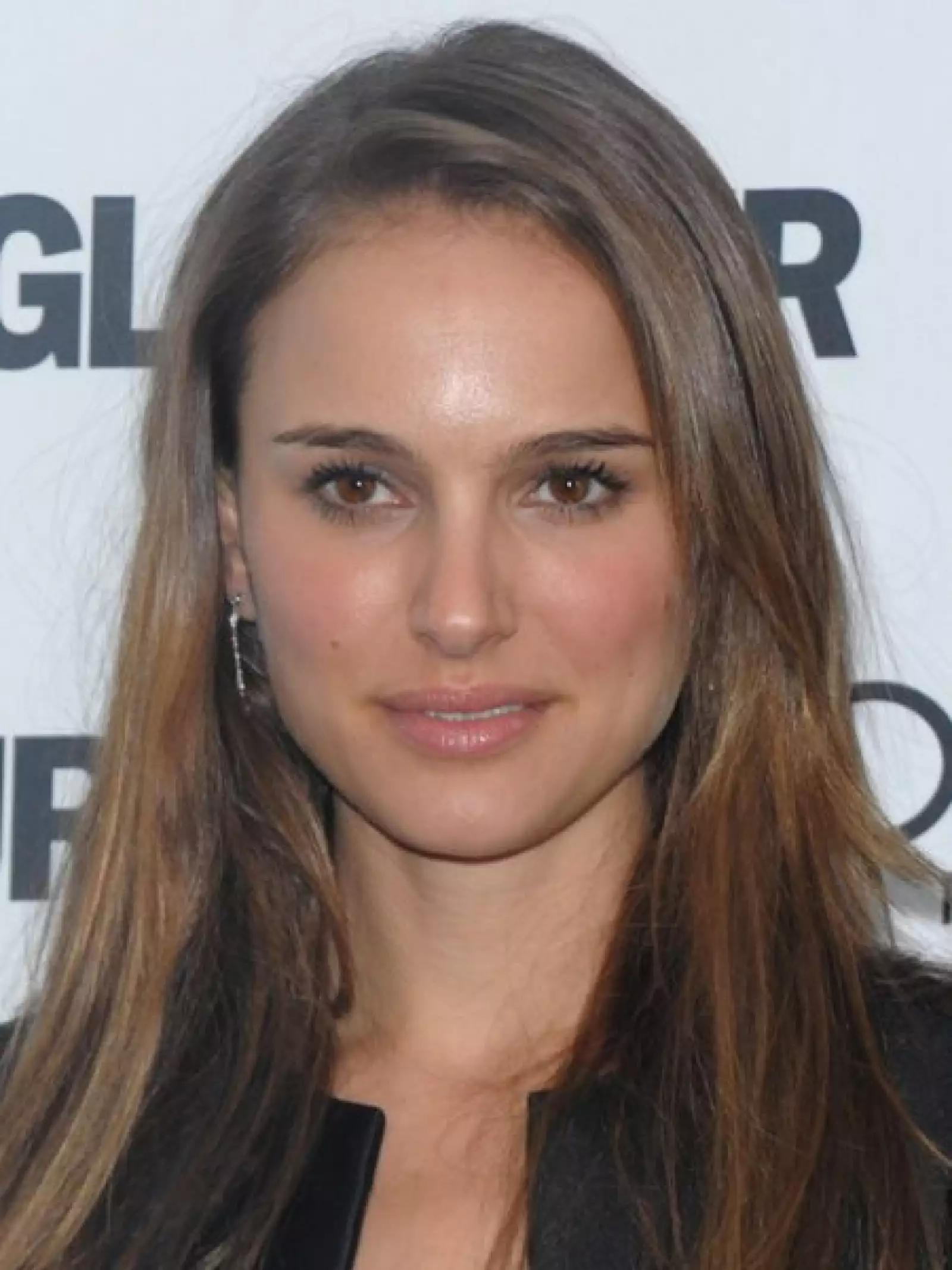 En numerosas ocasiones ha sido llamada la mujer más sexy del mundo.