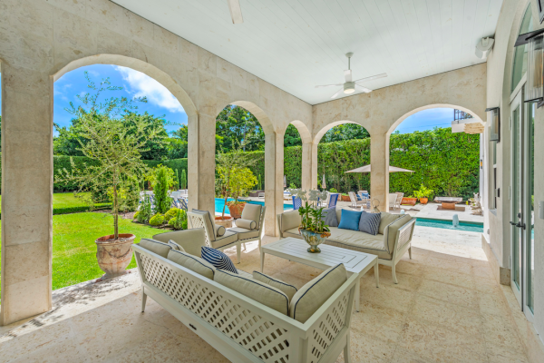 sotheby's-Miami-MasTerraza