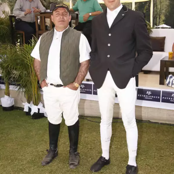 Peyrelonge poresentado por Scappino