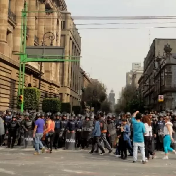 protesta _toma de posesión_ Peña 58