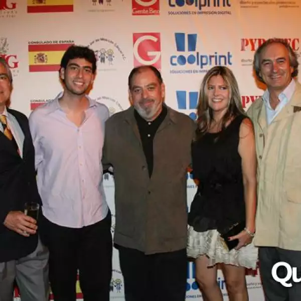 Subasta Nosotros Por los Niños con Cáncer