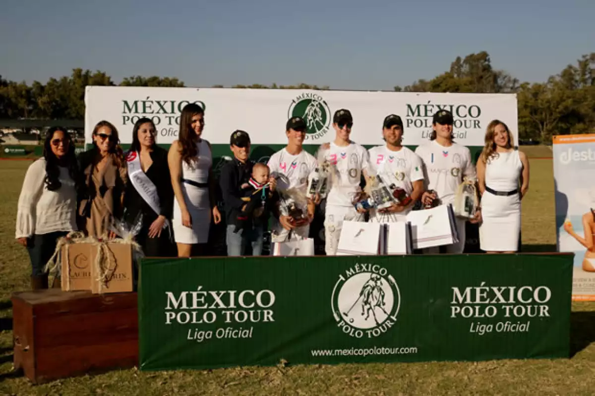 Al evento asistieron un poco más de 400 invitados unidos por la pasión del entretenimiento y del deporte.