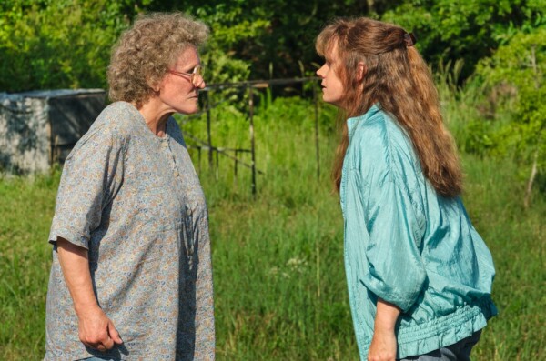 HILLIBILY-AMY-ADAMS.jpg