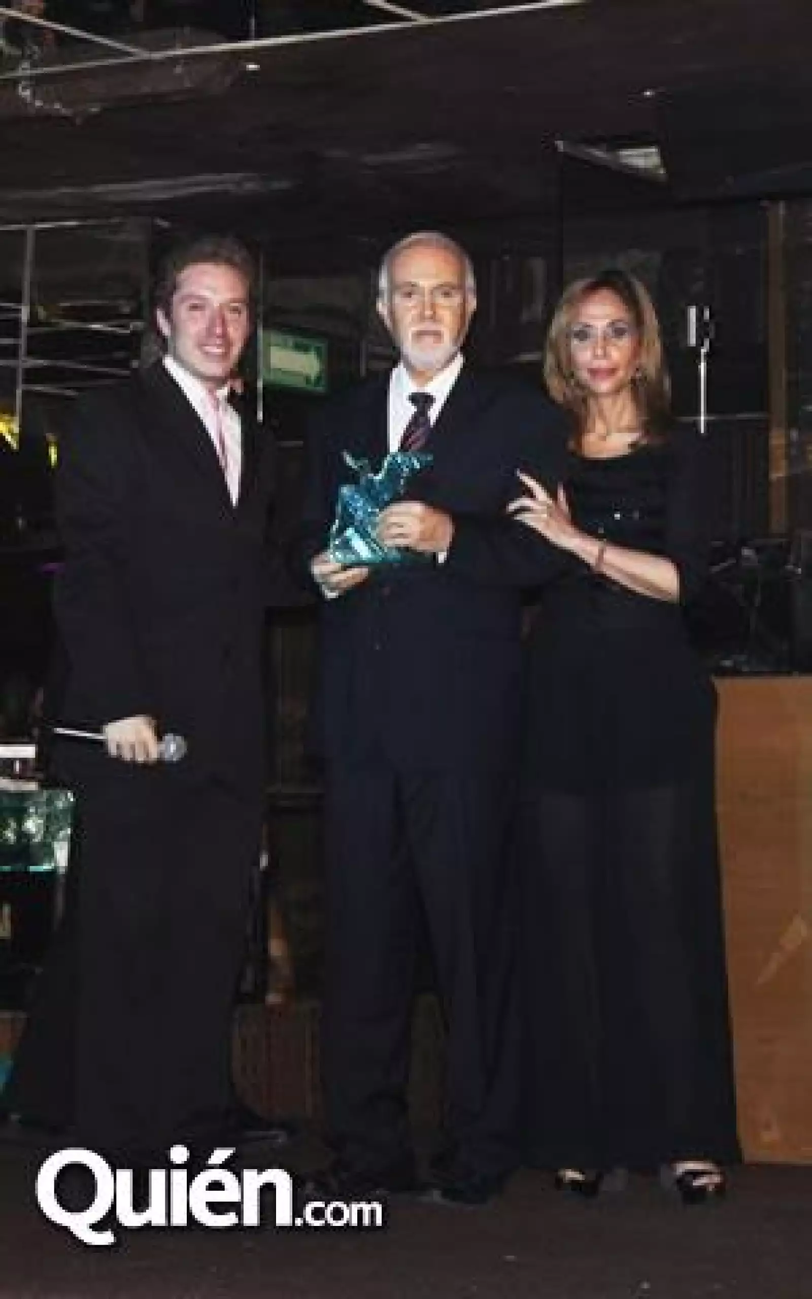 Jean Paul,Enrique Gallart y Gina Daboub