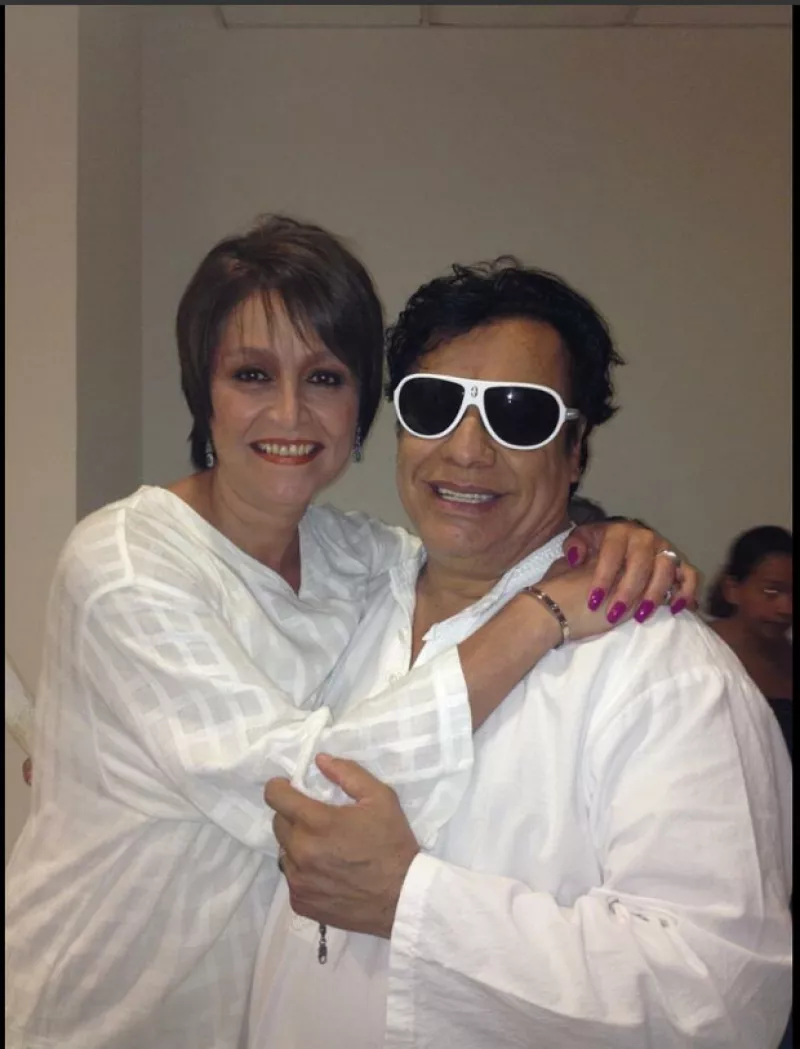 La cantante comparte lo que significó el Divo de Juárez para ella y sus fans mexicanos; califica de “inoportuno” el polémico artículo de Nicolás Alvarado.