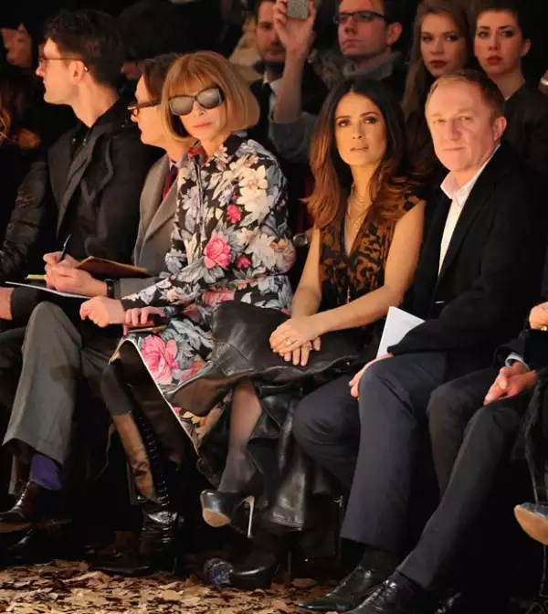 Salma se sentó en primera fila al lado de Anna Wintour.