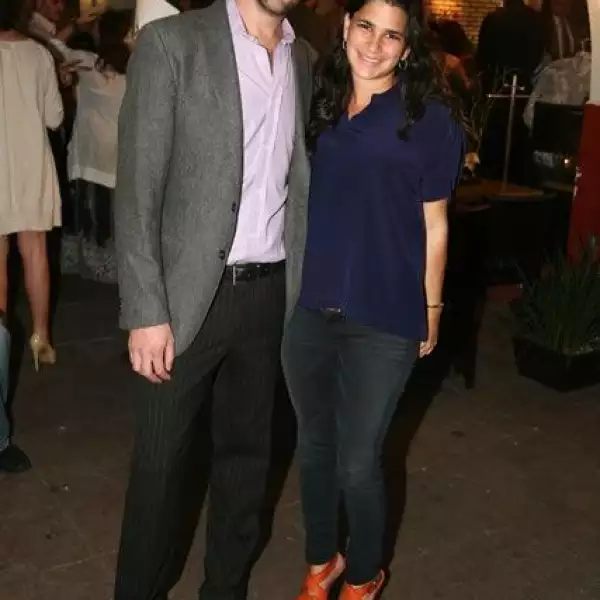 Isaac Micha,Paola Guindi