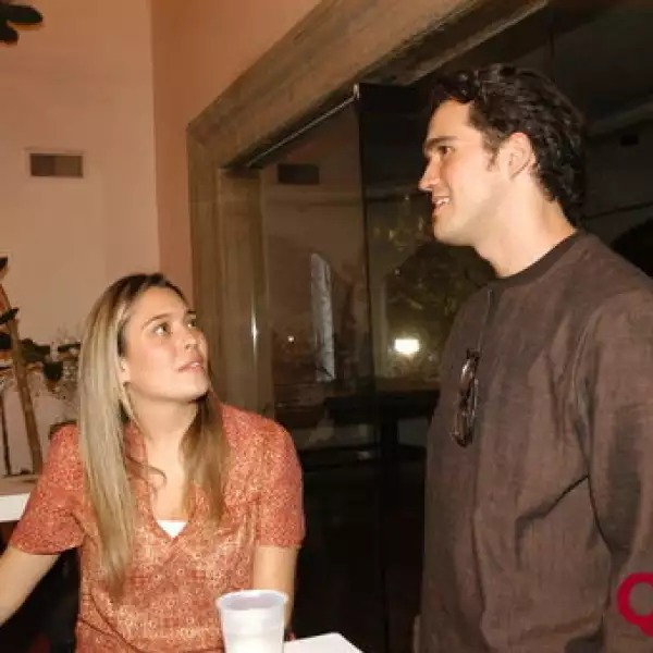 Itziar Azpiazu, Luis Robledo