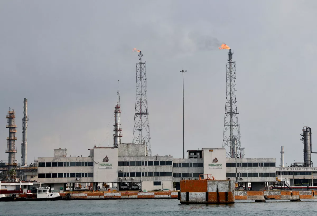 Emisiones de Pemex suben por fallas en plantas de cogeneración