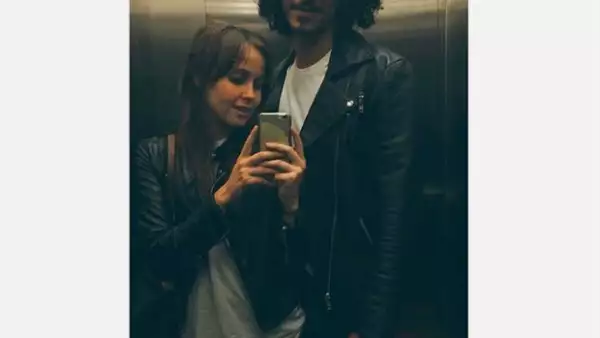 Rafael Cebrián, novio de Natasha, publicó una foto en Instagram que despertó comentarios entre los usuarios al ver que hacía referencia al ex de la actriz.