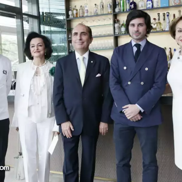 Maycoll Calderón,Alexandra Kawage,Bernard Devillele,Miguel Vargas y Chayo Sandoval