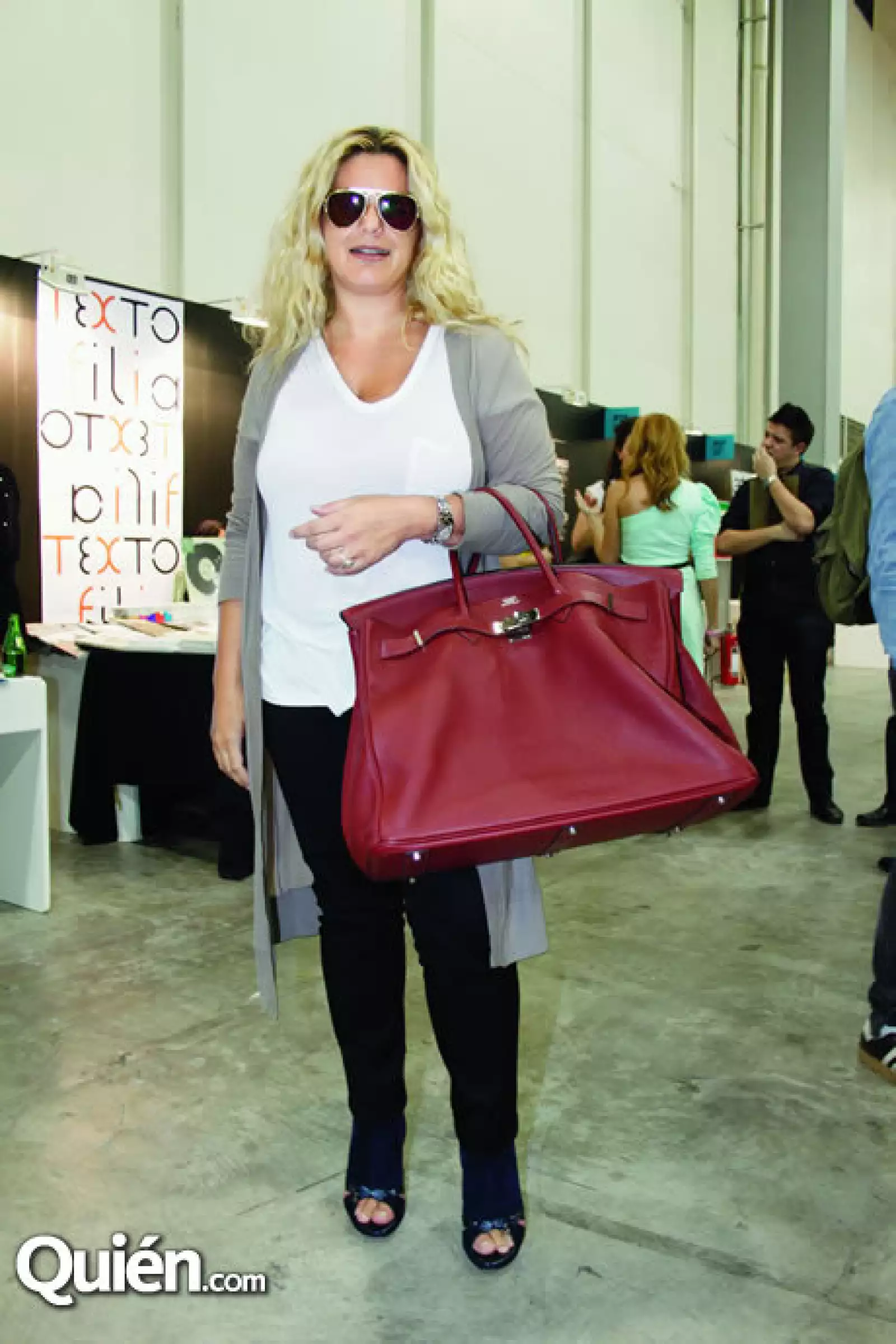 Cualquier fanática de bolsas debe tener en su clóset una Birkin de Hermès.