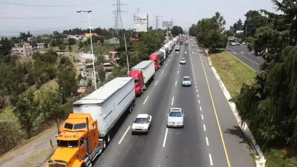 cierre carretera mexico toluca hoy