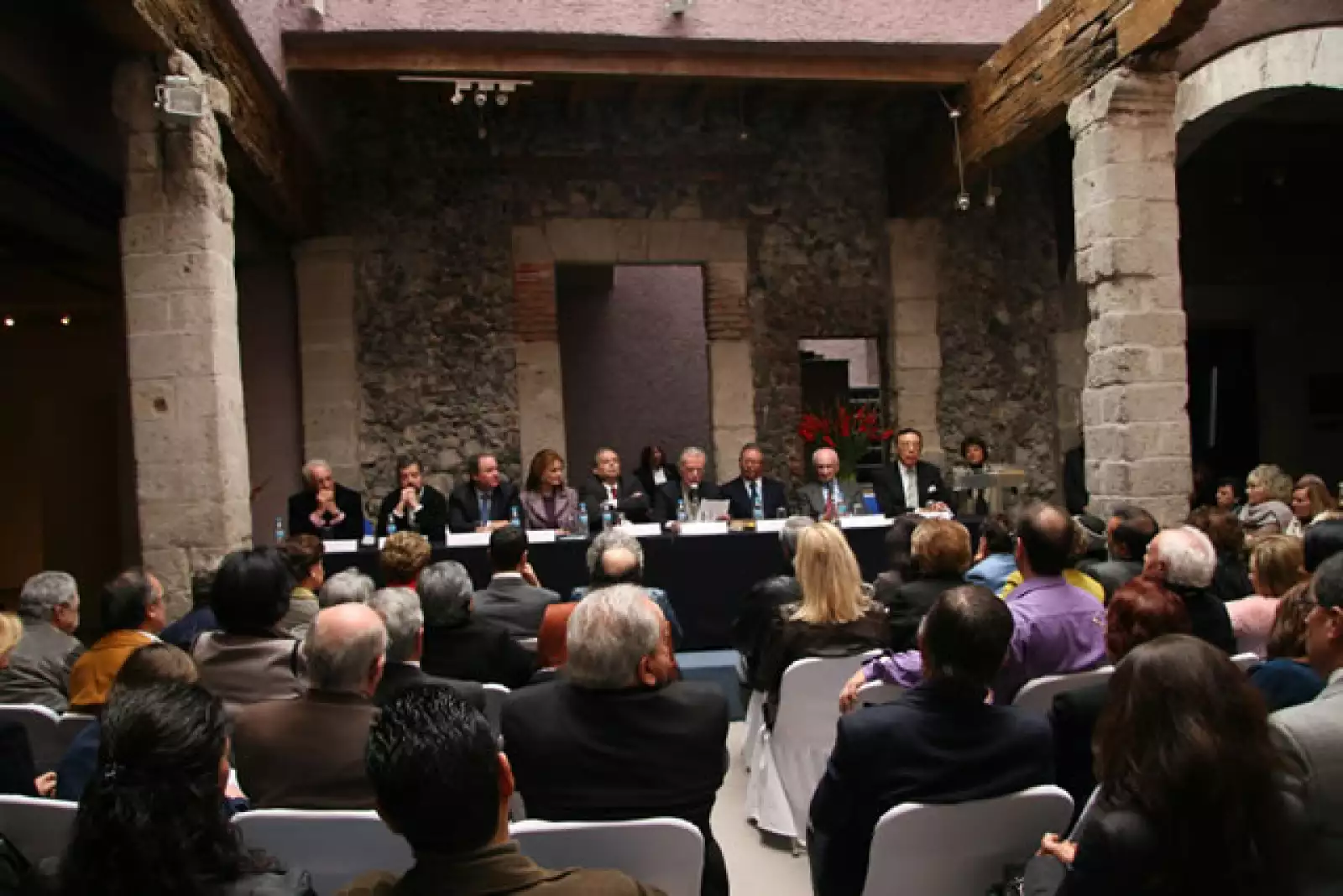 Homenaje a Jacobo Zabludovsky y Leon Davidoff.