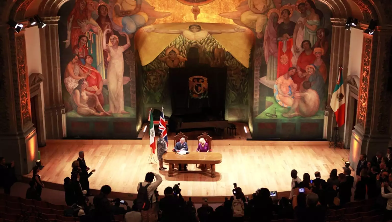 príncipe Carlos visita 4