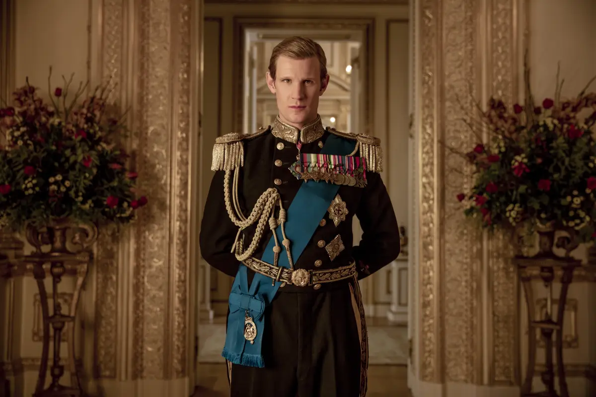 El actor Matt Smith como el Príncipe Felipe de Edimburgo en la cuarta temporada de The Crown.