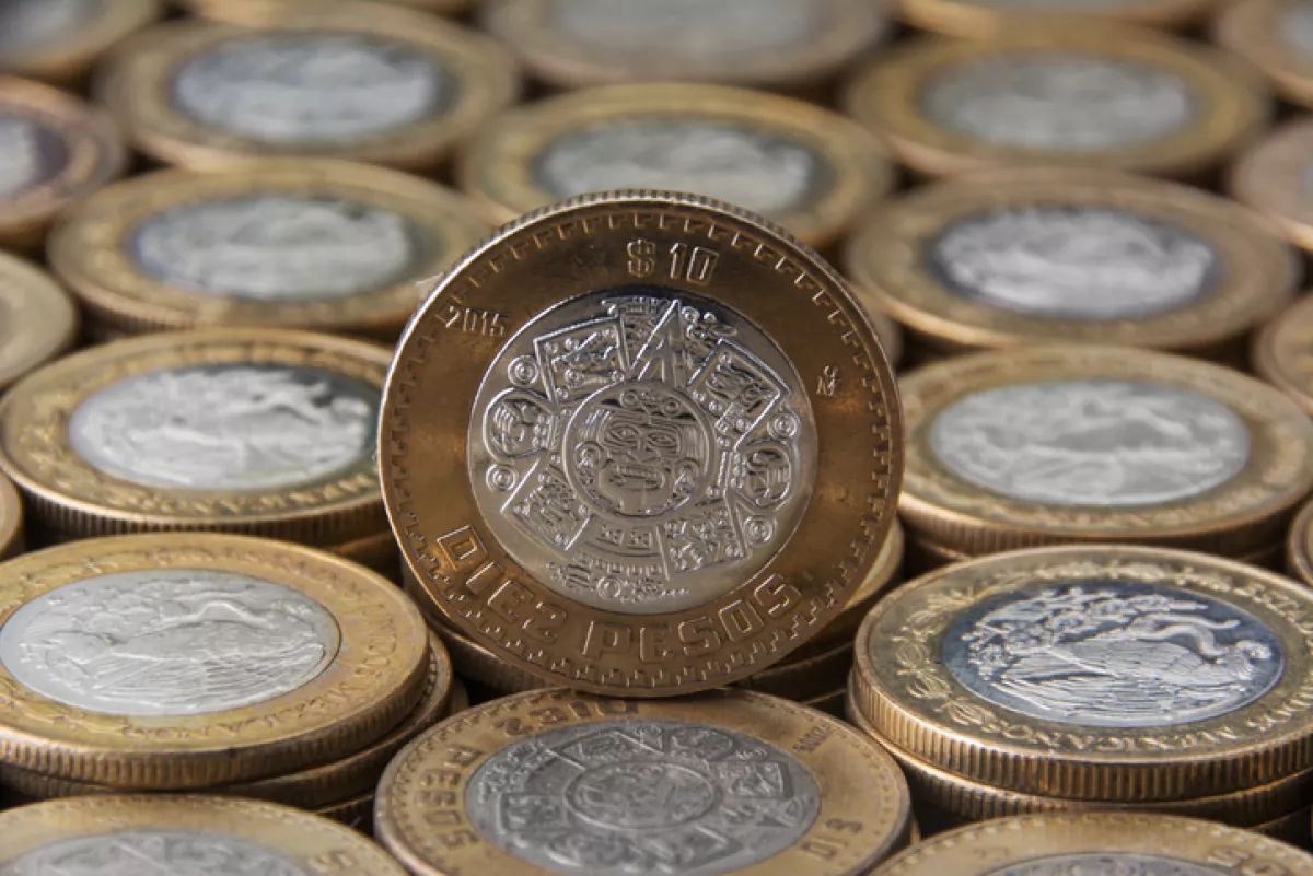 ¿Invertir en Sofipos o bancos? Exenta impuestos hasta por 198,000 pesos