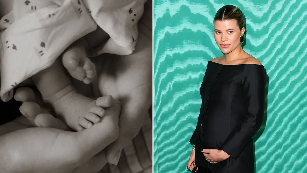 ¡Sofía Richie comparte que ya es mamá con una foto en blanco y negro de su bebé!