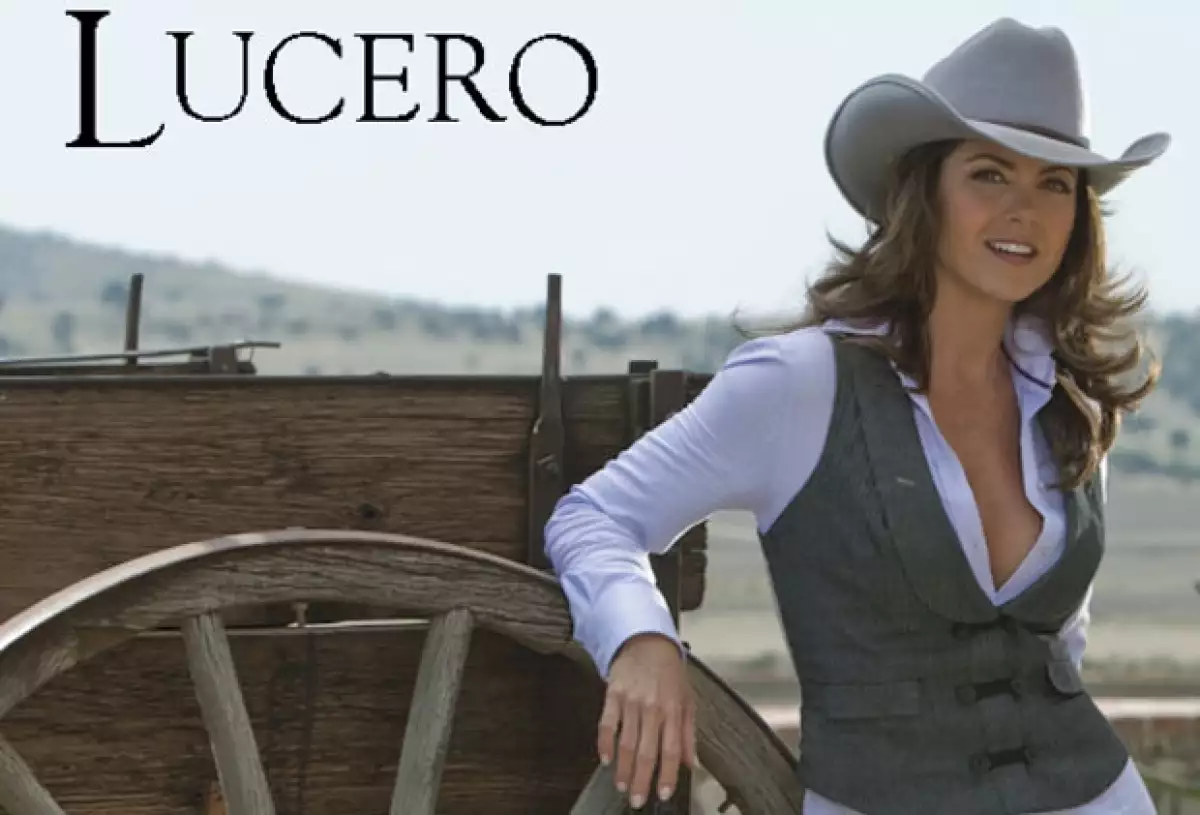 La cantante lanzó el tema que formará parte de la telenovela 'Soy tu Dueña', melodrama de la que es protagonista.