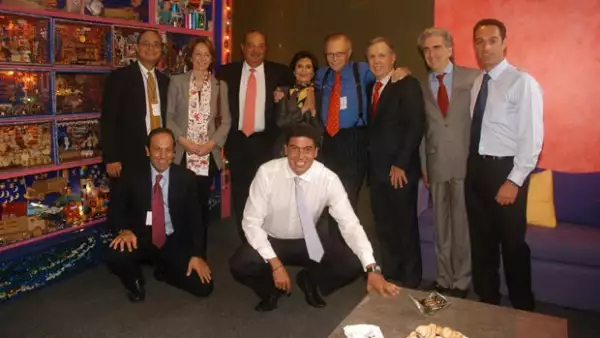 El empresario invitó al prestigiado periodista a que diera una plática dentro del evento organizado por la Fundación Telmex, México Siglo XXI.