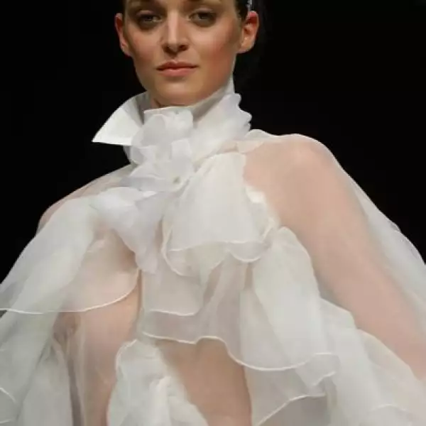 MBF Pasarela Eduardo Lucero