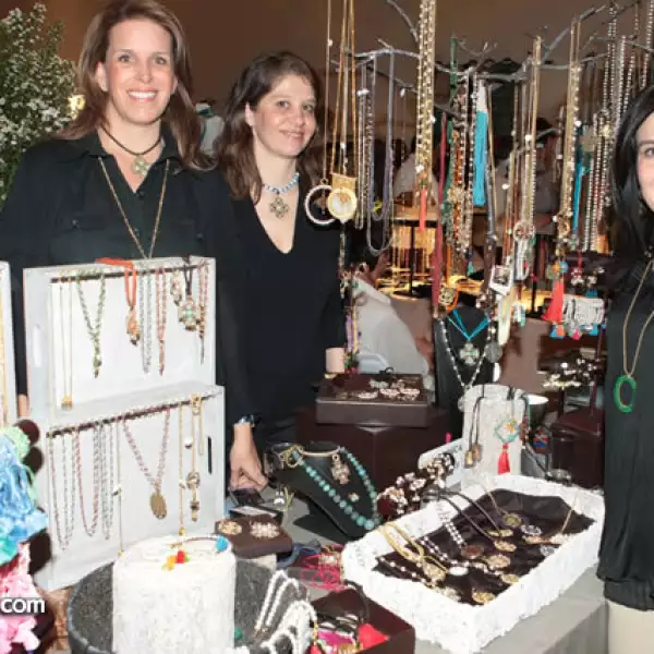 Cecilia Guerrero, Isabel Ferrer y Verónica Rosales