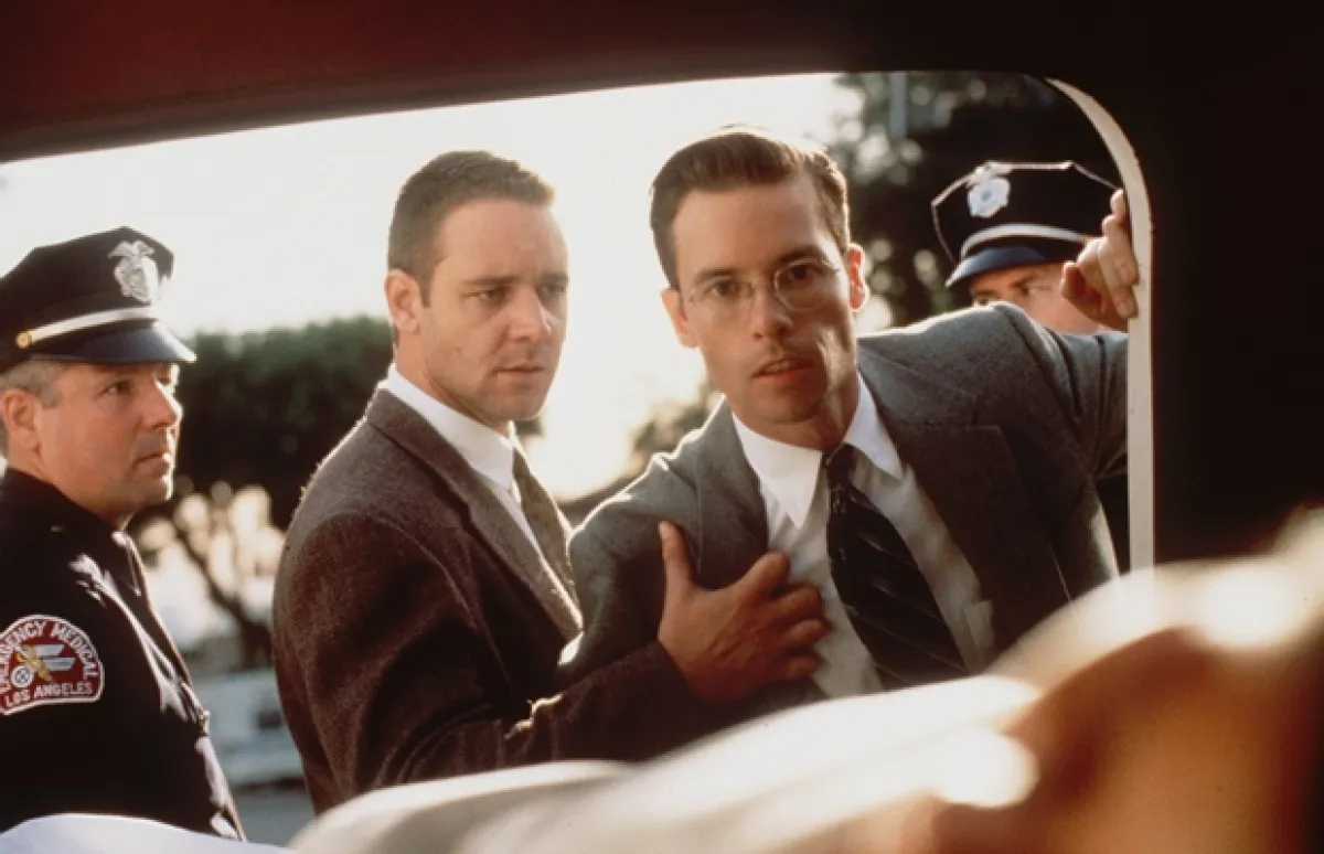 Russell en la serie `LA Confidential´, antes de `Gladiador´.