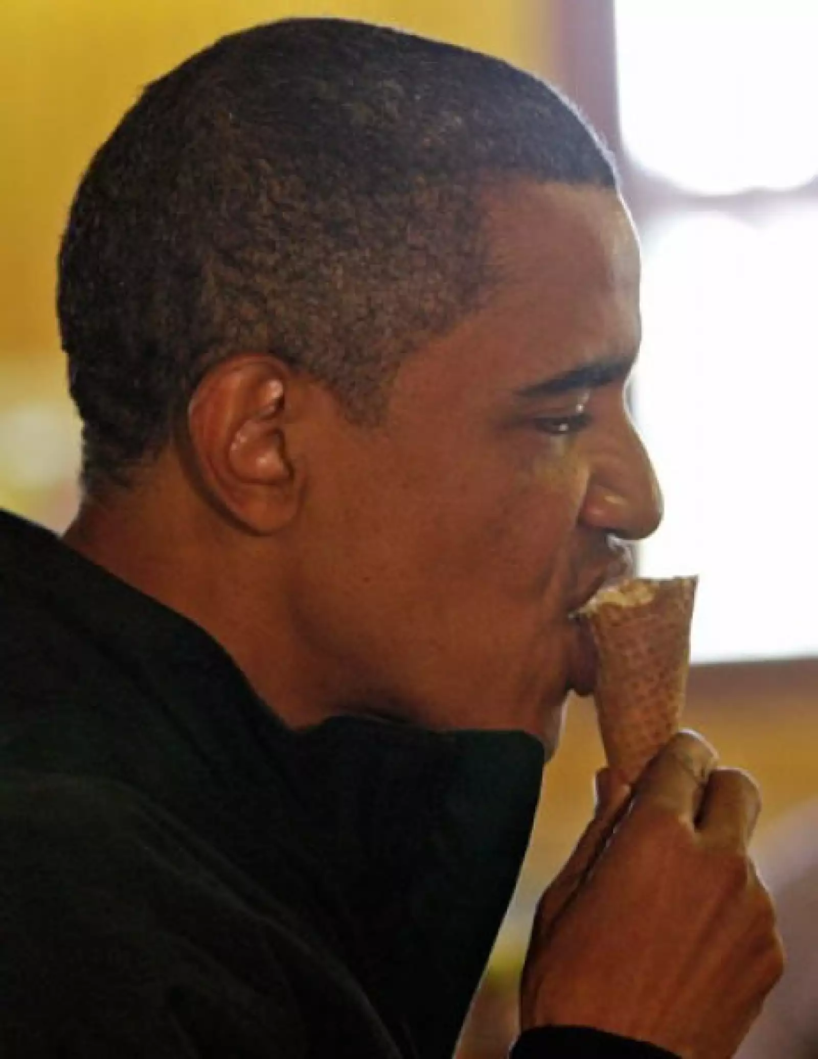 También en cono le gusta.