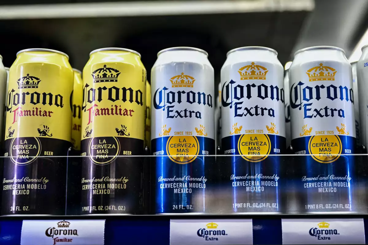 100 años de Grupo Modelo: cómo la cerveza Corona se convirtió en símbolo global de consumo mexicano