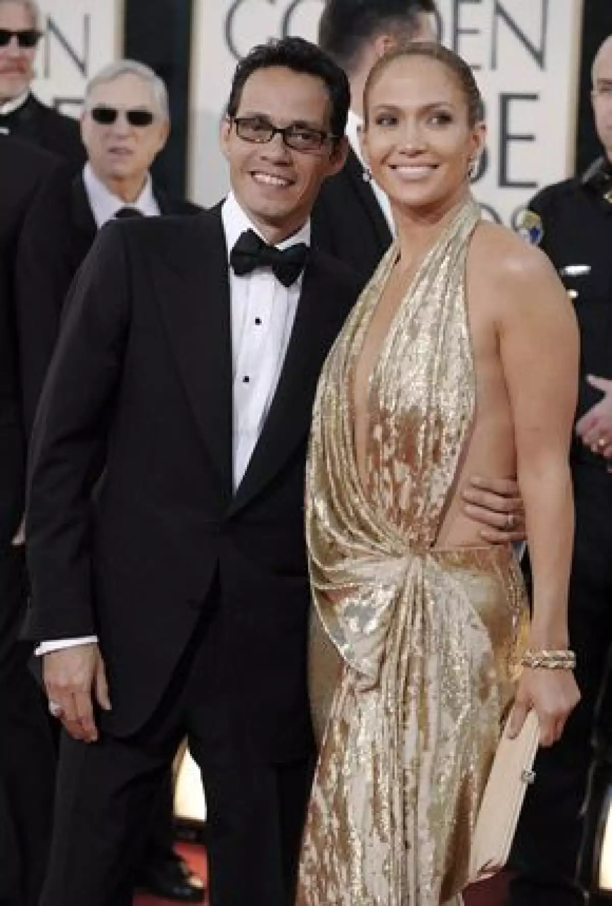 Dicen que el cantante podría ser acompañado por Jennifer Lopez y sus mellizos al Festival Internacional de la Canción en el cual cantará el próximo 27 de febrero.