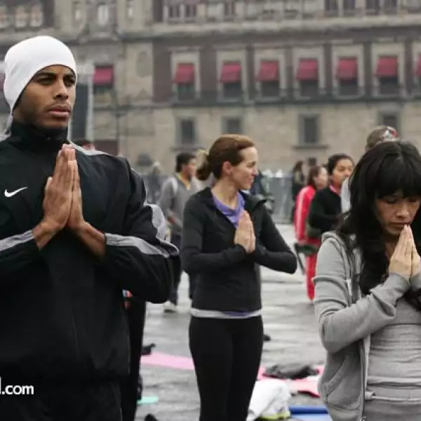 Clase Yoga Zocalo