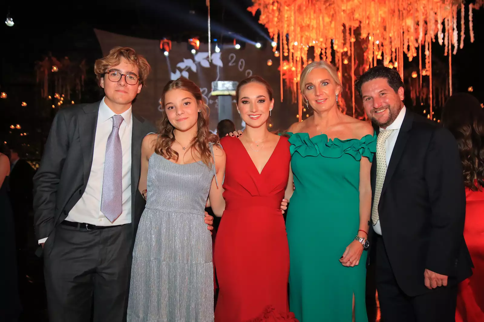 Francisco, Silvana y Luciana Álvarez, Ana Luisa Guerra y Adolfo