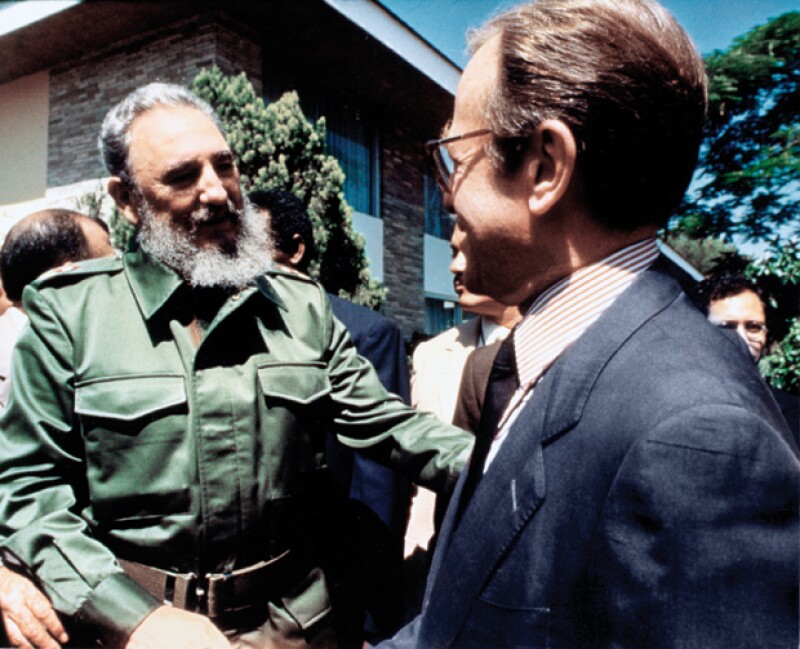 Durante su trayuectoria periodística entrevistó a grandes personalidades, una de sus más recordadas entrevistas fue la que le hizo a Fidel Castro.