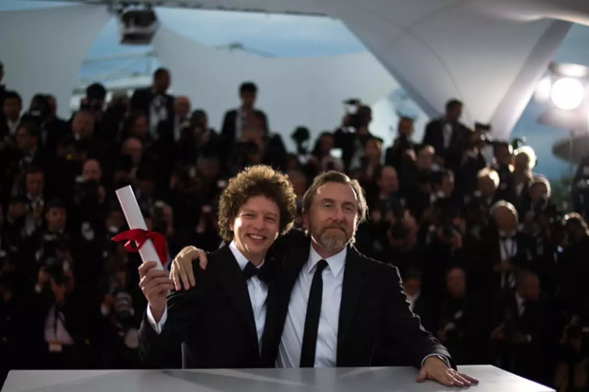 Otro mexicano más destaca en el cine de manera internacional, Alejandro Fernández y Diego Luna no perdieron la oportunidad de expresar su orgullo en sus redes sociales.