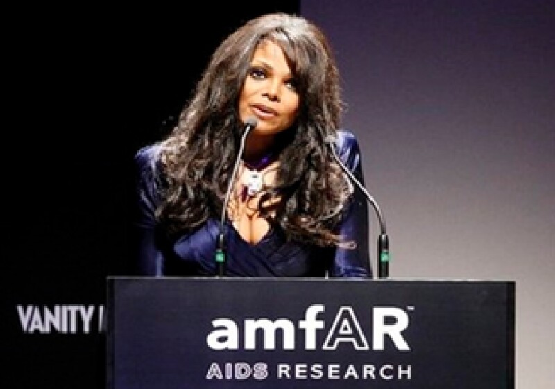 Janet Jackson, hermana del ícono pop, presidió en la subasta de la fundación amfAR. (Foto: AP)