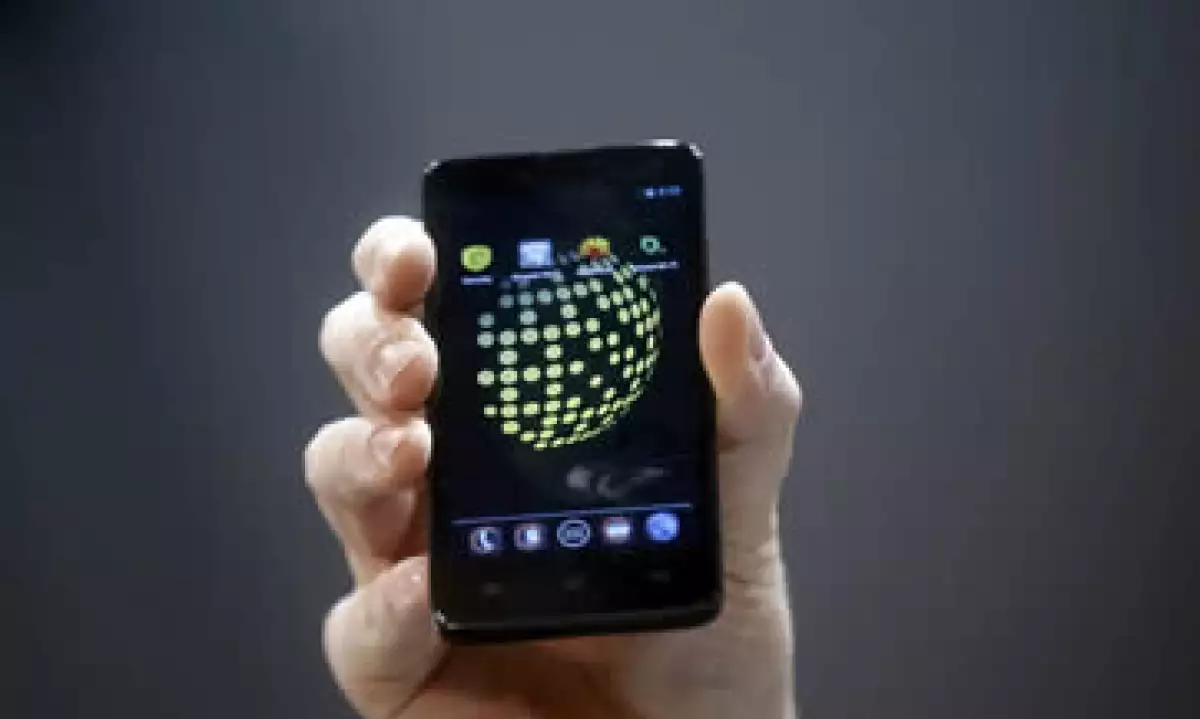 El teléfono tiene una pantalla de 4.7 pulgadas. (Foto: Reuters)
