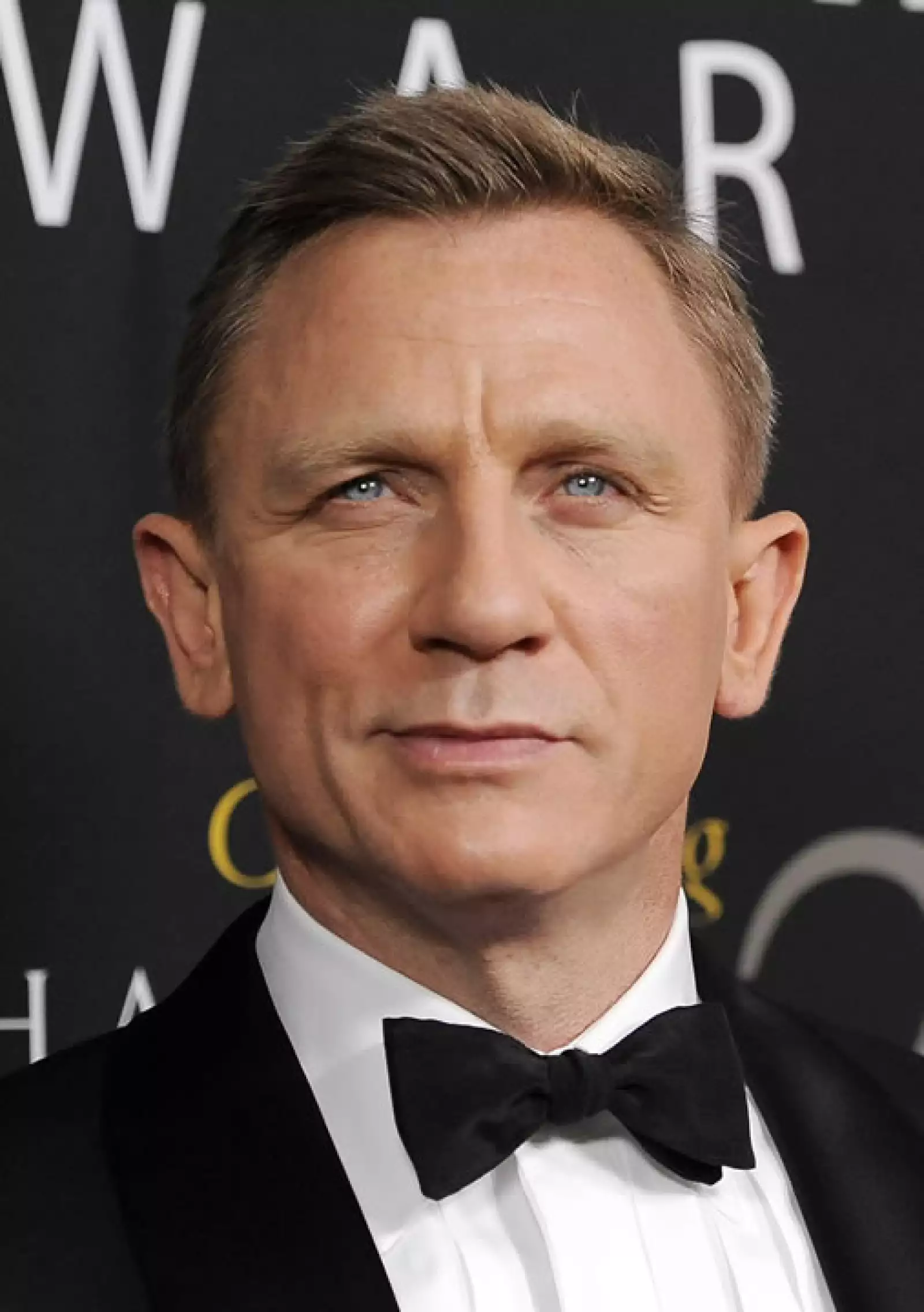 Daniel Crisg es el perfecto Bond: sofisticado y dispuesto a todo.