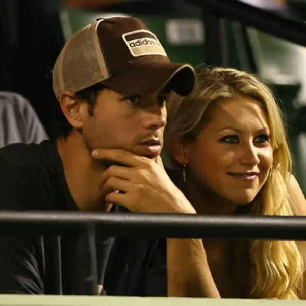 Enrique Iglesias y Anna Kournikova llevan 11 años de novios, sin embargo no tienen prisa por casarse.