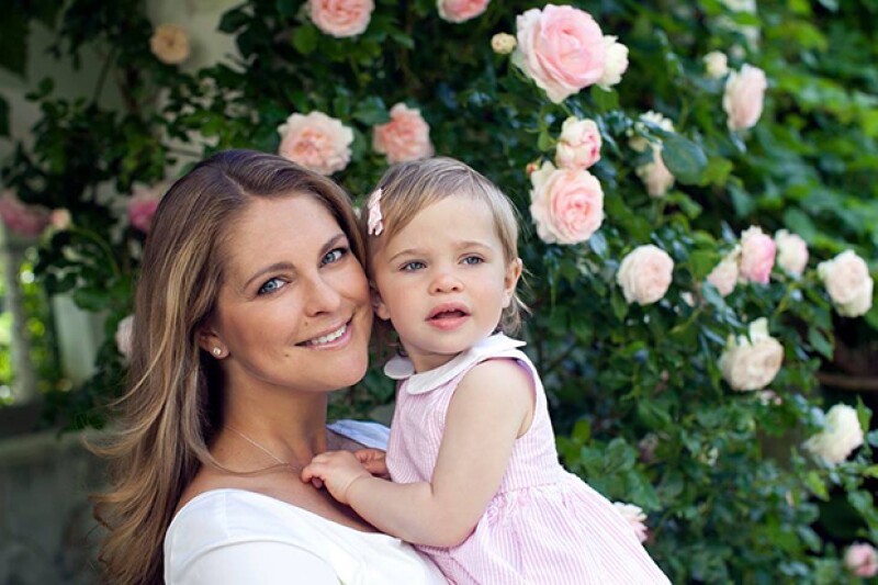 La princesa Leonore también protagonizó una memorable imagen junto a mamá.