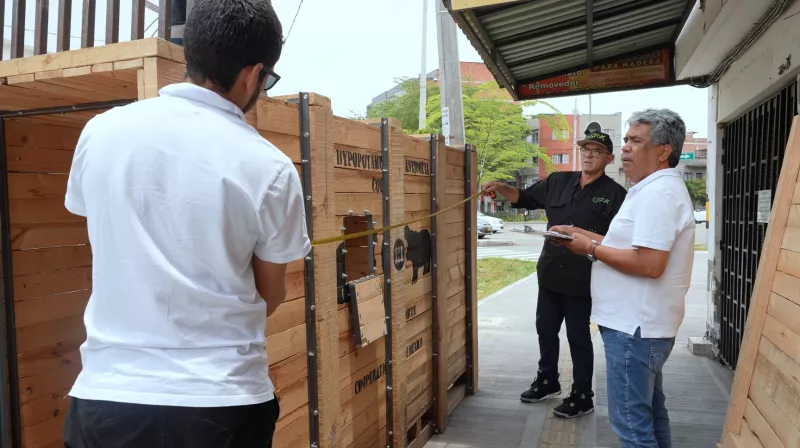 azcarm traslado hipopotamos colombia