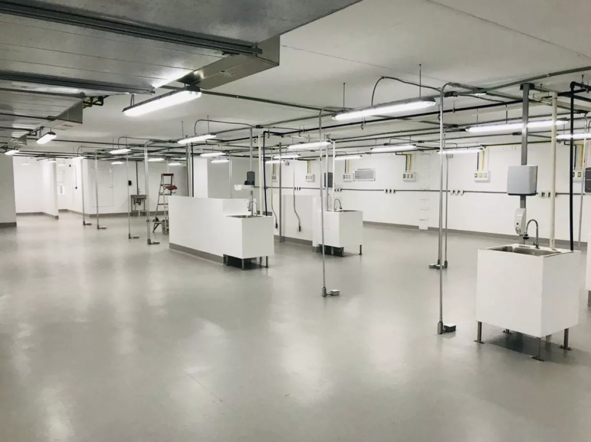 Instalaciones dentro de los hospitales temporales para atender covid 19 en México.