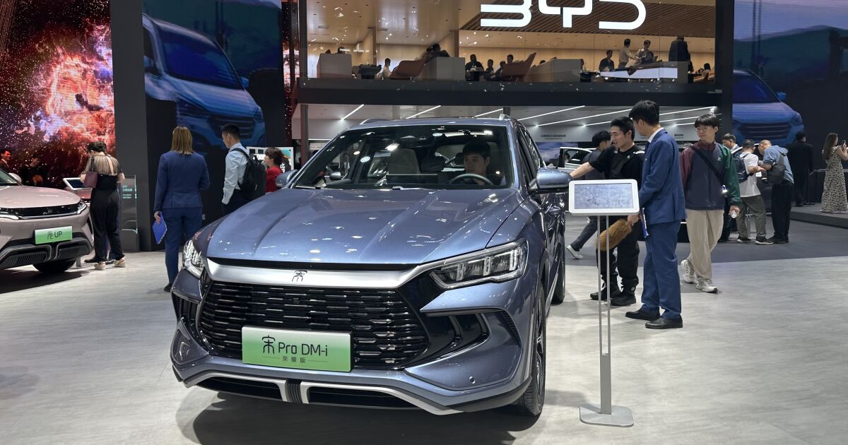 ABD, Çin'in elektrikli otomobil çığını tarifelerle durdurmaya çalışacak