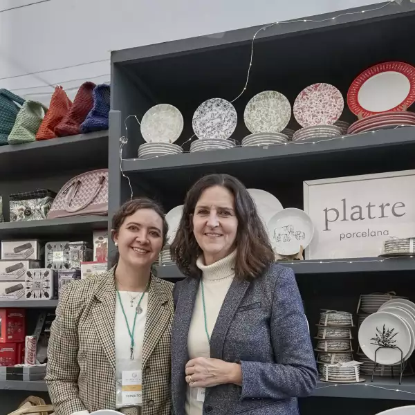 ALE Y ALEXANDRA SEPULVEDA 2.jpg