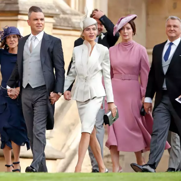 Gwen Field, Robbie Williams, Ayda Field, Zoe de Givenchy and Olivier de Givenchy.jpg